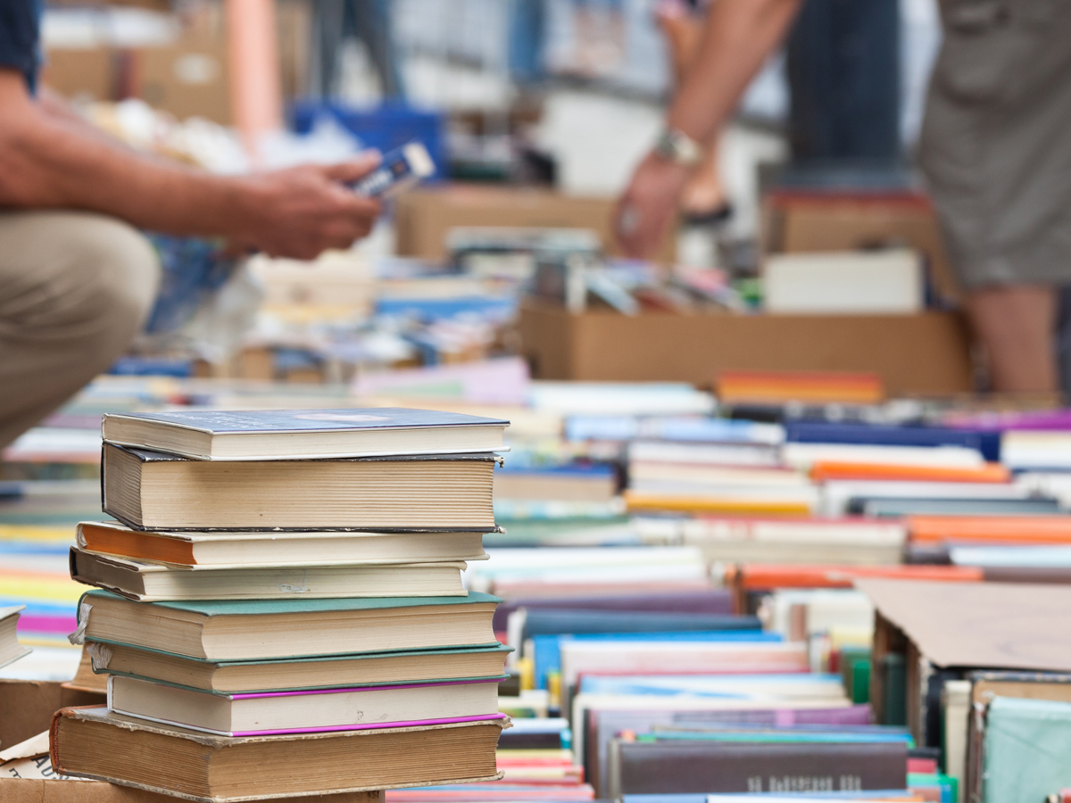 Read more about the article Feira de Livros